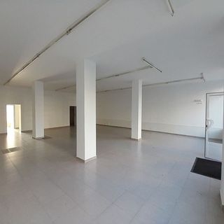Local comercial en alquiler en Santoña