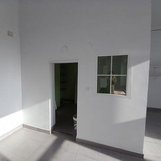 Local comercial en alquiler en Santoña