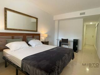 Piso en alquiler en Elviria en Marbella