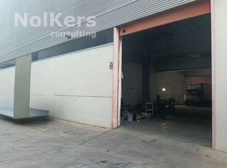 Nave industrial en venta en Can Parellada en Terrassa