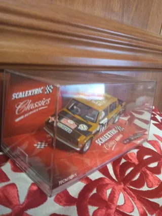 Scalextric Coche Serie Classic Seat 1430 zanini