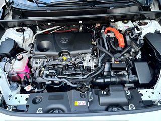 Toyota Rav4 2.5l 220H Business 4WD