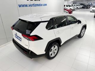 Toyota Rav4 2.5l 220H Business 4WD
