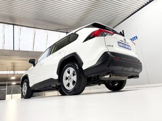 Toyota Rav4 2.5l 220H Business 4WD