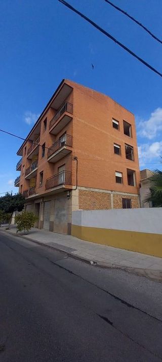Edificio en venta en Alhendín