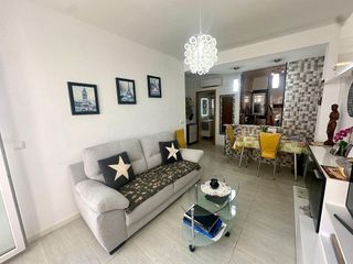 Piso en alquiler en Carolinas Altas en Alicante