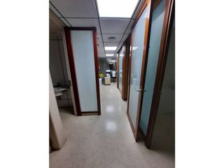 Local comercial en venta en Eixample Sud – Migdia en Girona