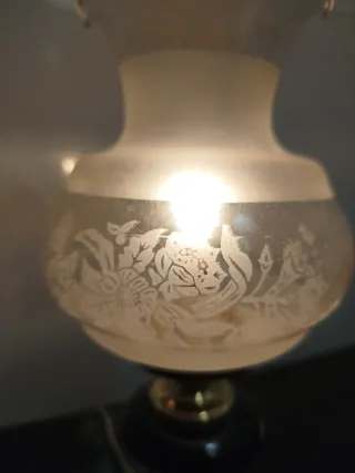 Lámpara de mesa cristal y metal