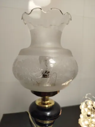 Lámpara de mesa cristal y metal