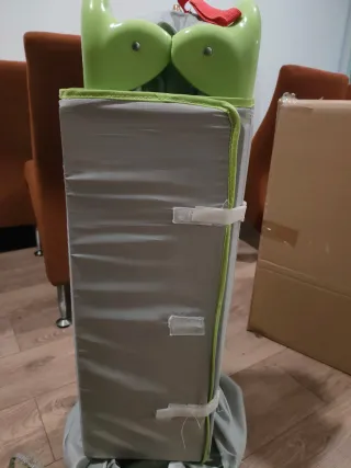 Cuna de viaje plegable