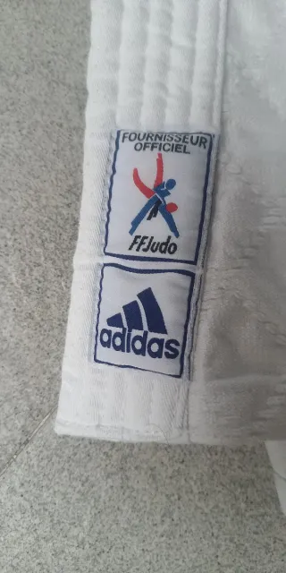 Judogui Adidas Blanco y azul