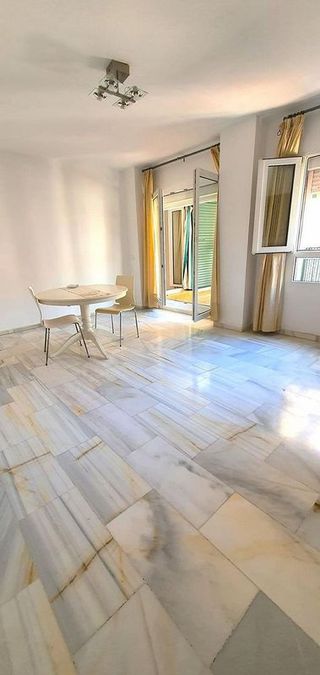 Piso en venta en Torrequebrada en Benalmádena