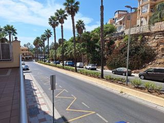 Piso en alquiler en Torrequebrada en Benalmádena