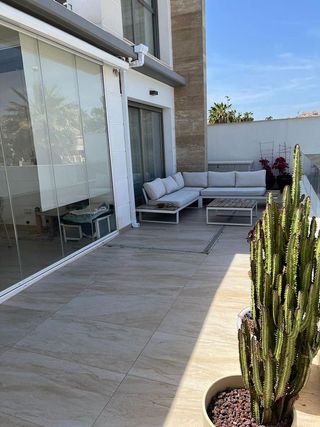 Chalet en venta en Campos de Golf - Villa Martin - Los Dolses en Orihuela