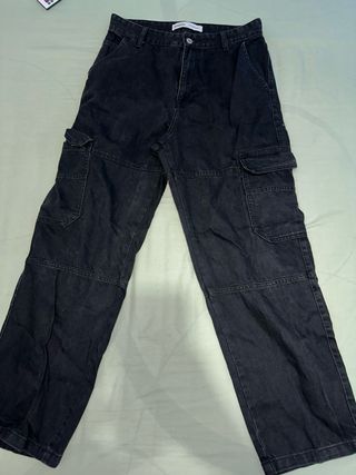 Pantalones vaqueros negros con salpicaduras