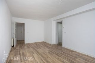 Piso en alquiler en Parque Lisboa - La Paz en Alcorcón