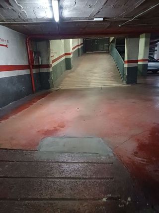 Garaje en venta en La Nova Esquerra de l'Eixample en Barcelona
