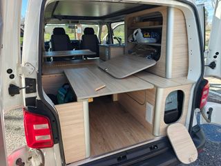 VW Transporter T6 2016 camperizada