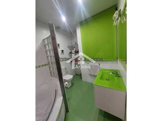 Casa adosada en venta en Lucena