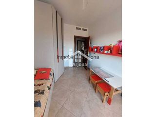 Casa adosada en venta en Lucena