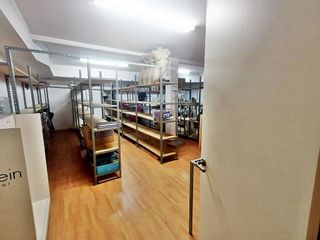 Local comercial en alquiler en Centro en Torrelavega