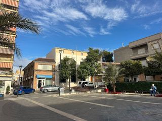 Local comercial en venta en Lorquí
