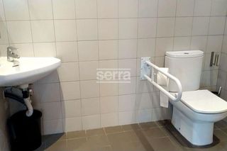 Local comercial en venta en Santa Margarida i els Monjos