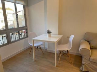 Piso en alquiler en Gamarra - La Trinidad en Málaga