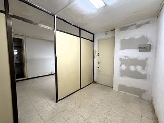 Oficina en venta en Les Corts en Barcelona