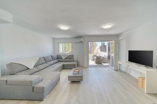 Casa adosada en venta en Los Naranjos - Las Brisas en Marbella