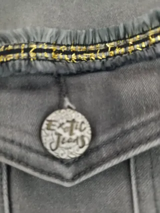 Chaqueta Desigual gris con detalles étnicos Talla