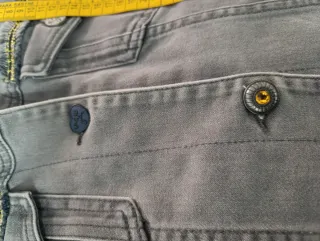 Chaqueta Desigual gris con detalles étnicos Talla