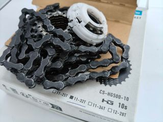 Cassette Shimano CS-HG500-10 11-32T y Cadena