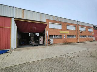 Nave industrial en venta en Arcas Reales - Pinar del Jalón en Valladolid