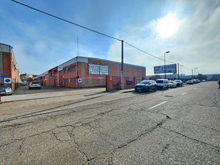 Nave industrial en venta en Arcas Reales - Pinar del Jalón en Valladolid