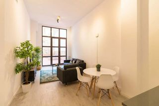 Piso en alquiler en El Raval en Barcelona