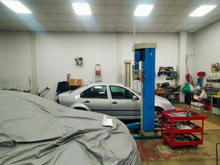 Nave industrial en venta en Sanlúcar la Mayor