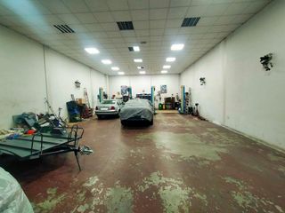 Nave industrial en venta en Sanlúcar la Mayor