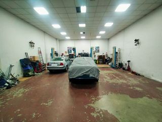 Nave industrial en venta en Sanlúcar la Mayor