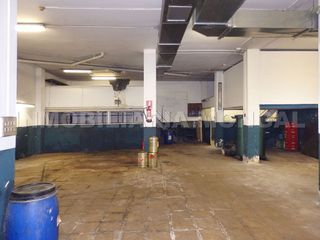 Local comercial en venta en Plaça Catalunya en Prat de Llobregat, El