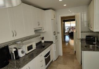 Piso en alquiler en Playamar en Torremolinos