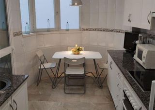 Piso en alquiler en Playamar en Torremolinos