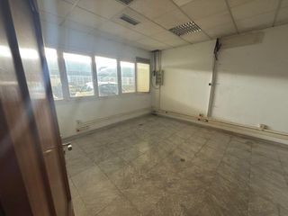 Oficina en venta en Estación-Manantiales en Guadalajara