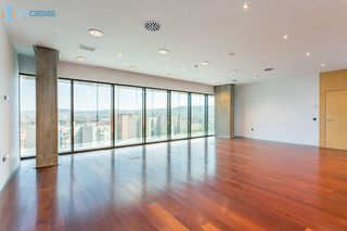 Local comercial en alquiler en El Clavín-Valdeluz en Guadalajara