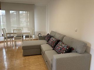 Piso en alquiler en Poio