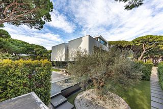 Chalet en alquiler en La Pineda en Castelldefels