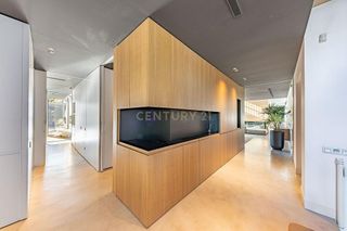 Chalet en alquiler en La Pineda en Castelldefels