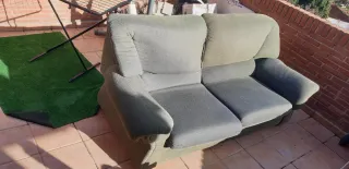 Sofá 2 plazas verde 2m x 90cm