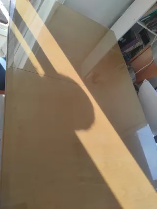 Mesa de salón madera y cristal, extensible.