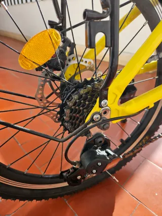 Bicicleta Plegable Amarilla LEOTRON